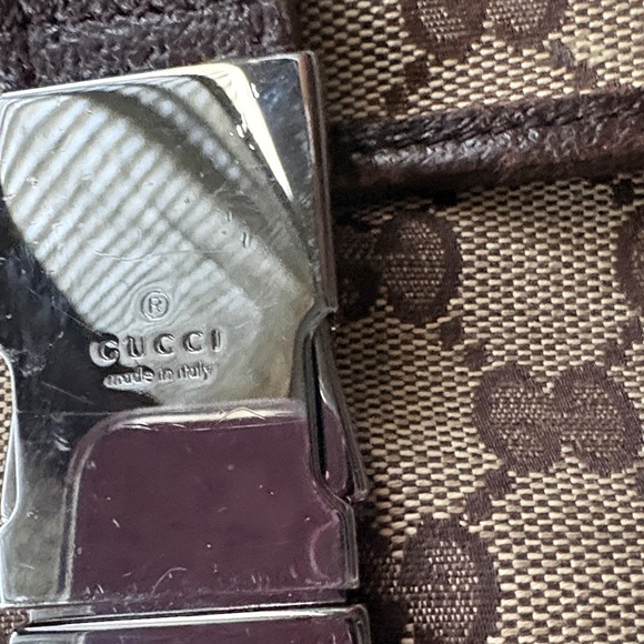 Gucci Beige and Brown Monogram Belt Bag - Picture 3 of 8